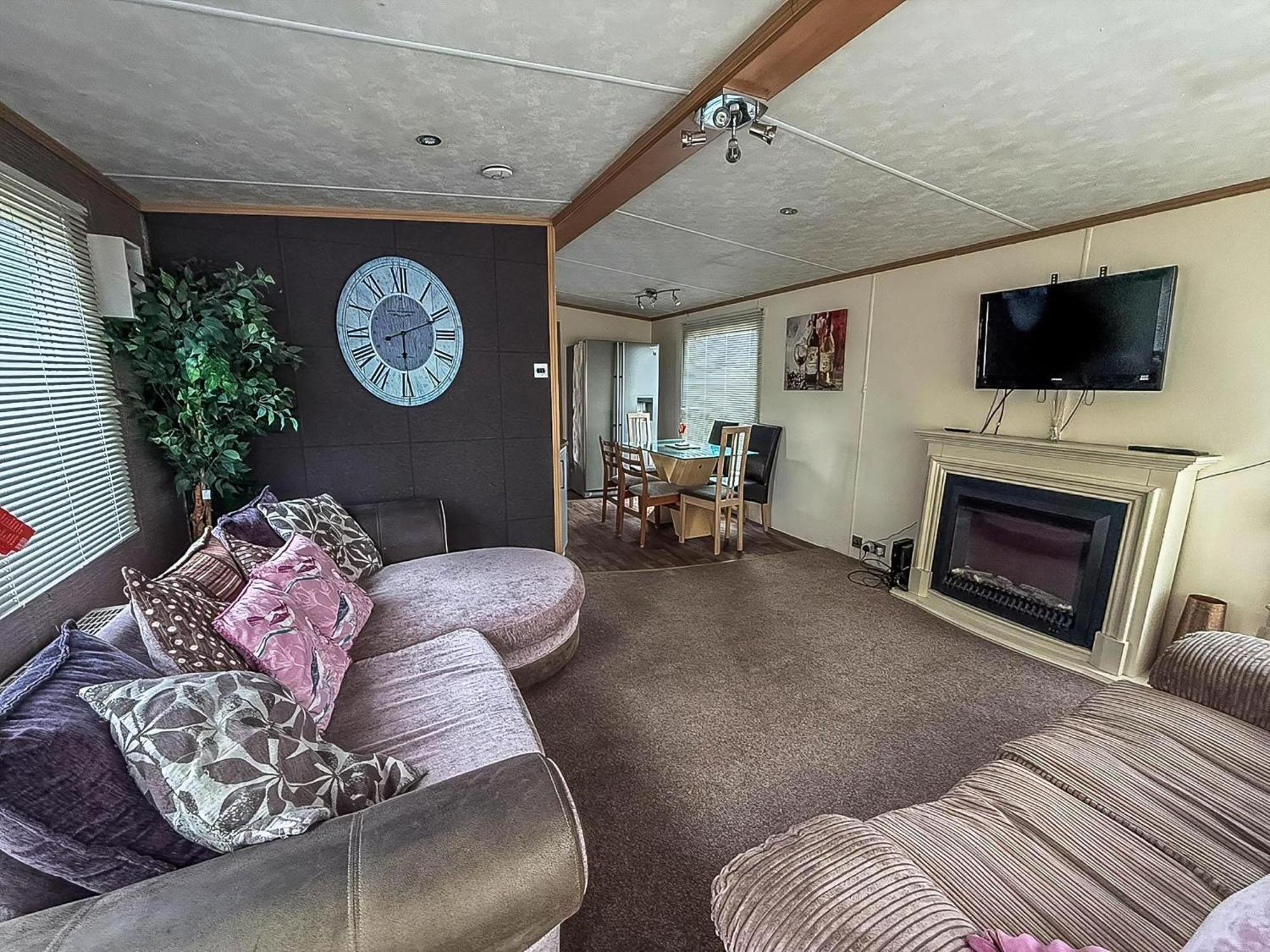 6 Berth Caravan For Hire At Seawick Holiday Park In Clacton-On-Sea Ref 27049Sw Bagian luar foto